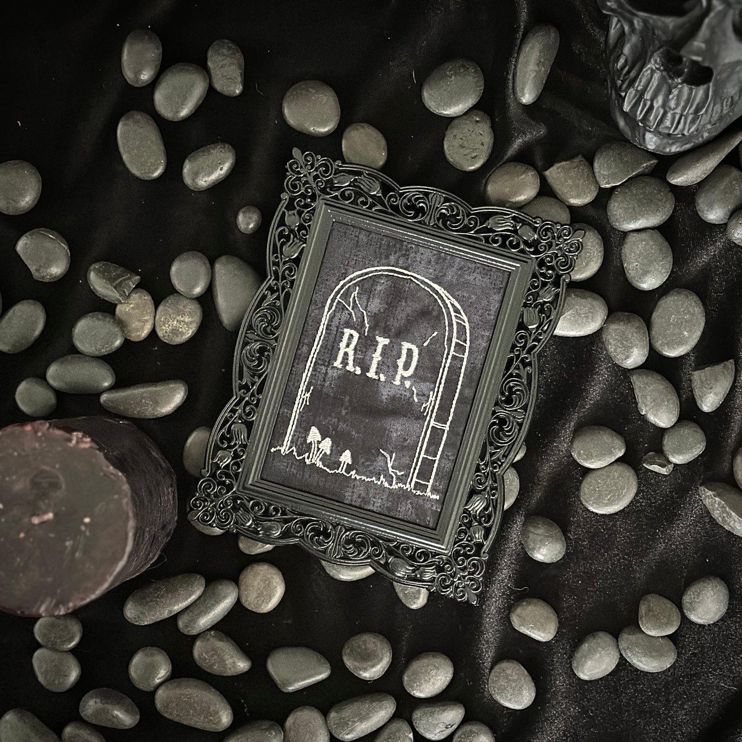 Gravestone | Decorative Frame