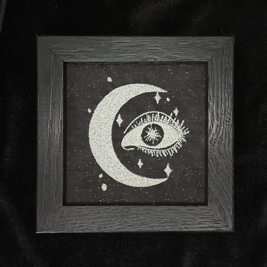 Eye in Crescent Moon | 4x4in